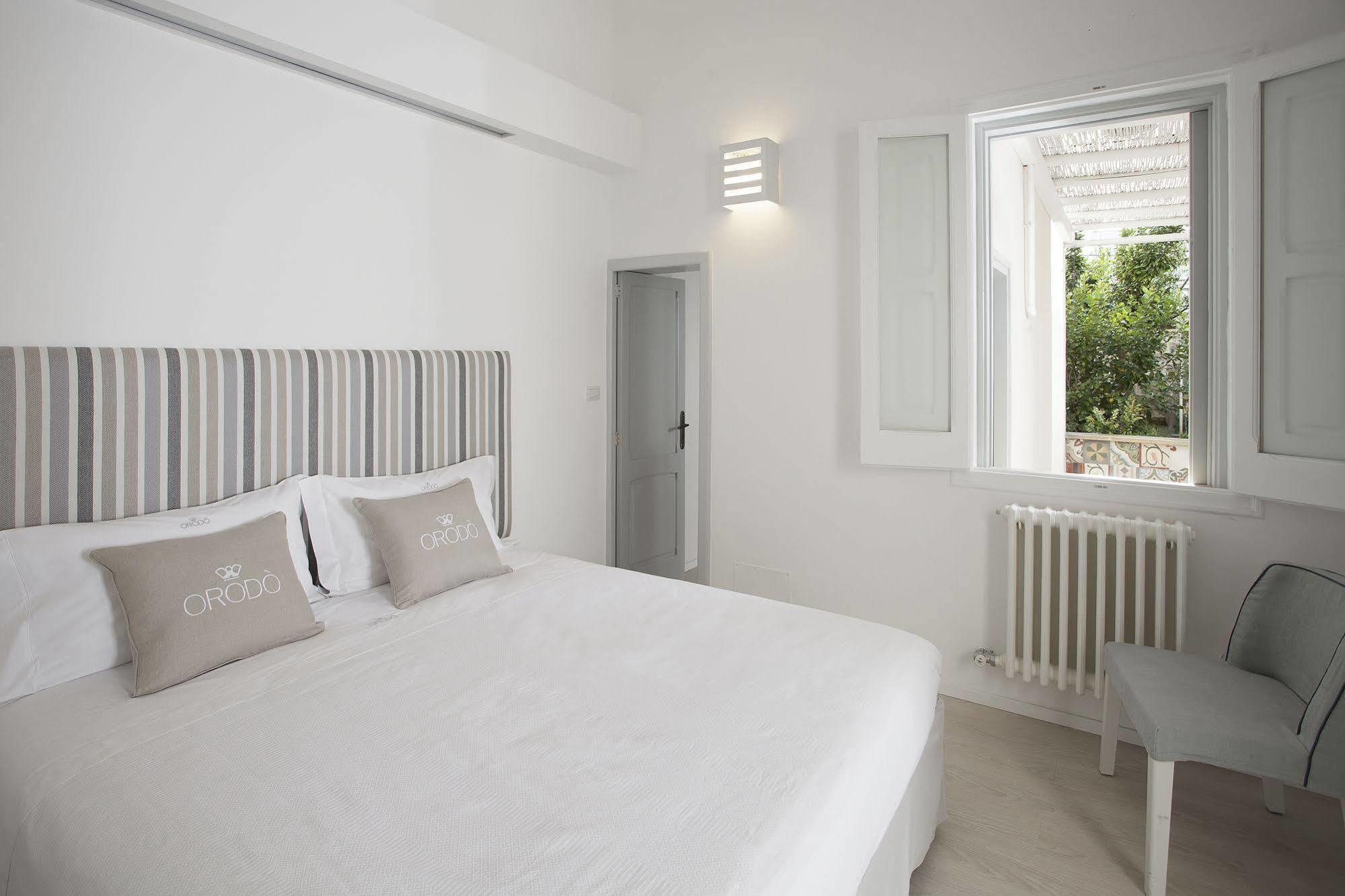 Orodo Luxury B&B Lecce Ngoại thất bức ảnh